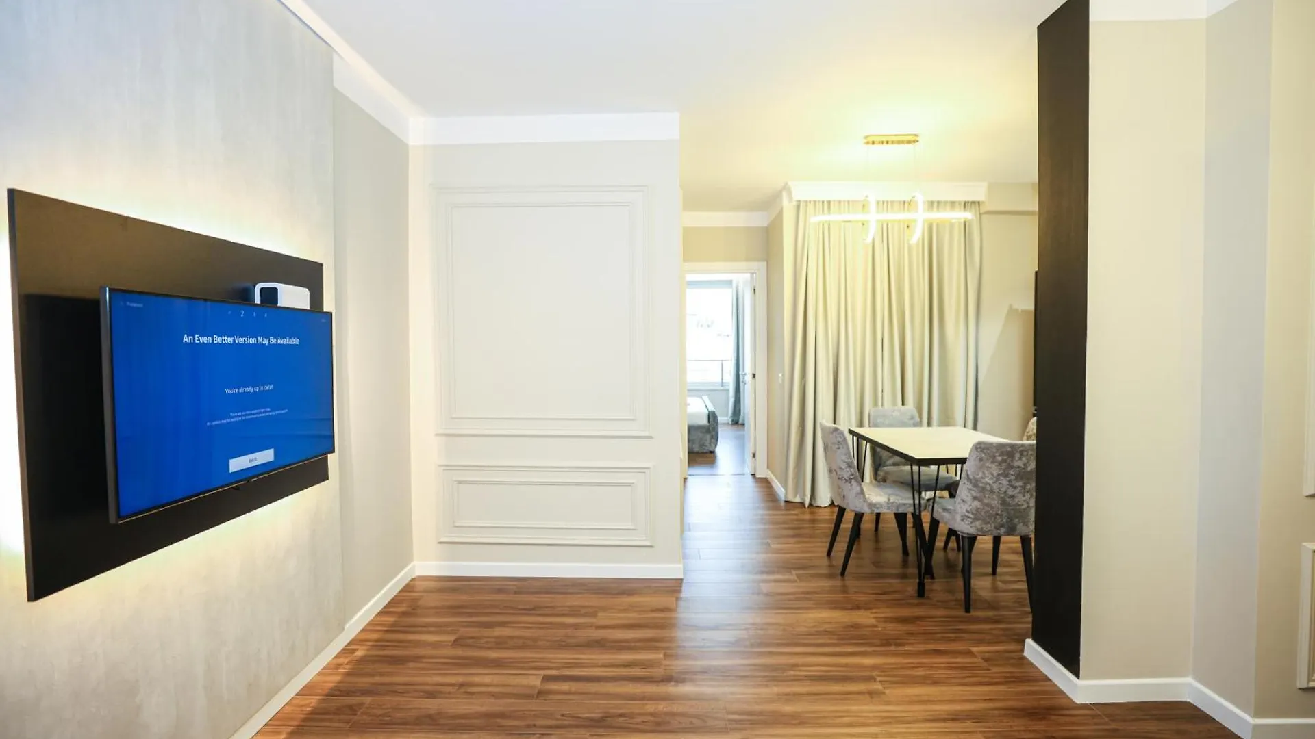 Miku Apartment -Charming One Bedroom At Komuna E Parisit Tirana
